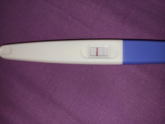 Test de embarazo positivo muy clarito