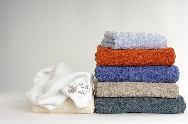 Cómo quitar la pelusa de las toallas nuevas